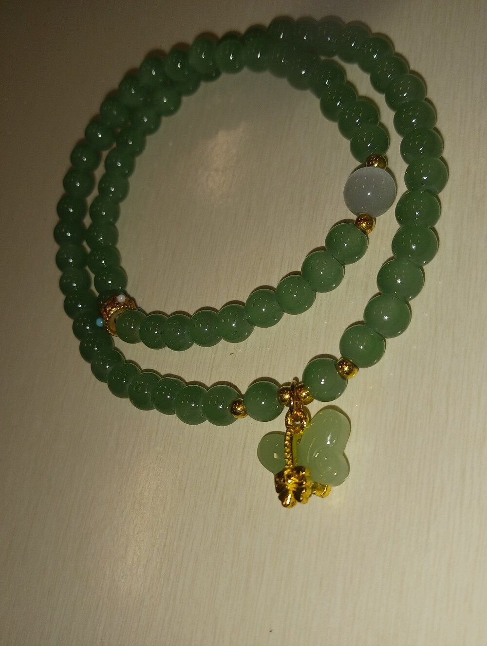 Green Beaded Butterfly Charm Bracelet - Elegant Womenās Jewelry